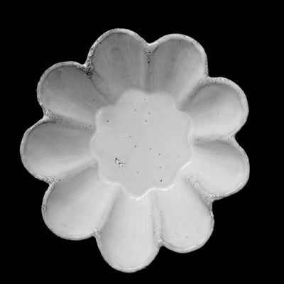 Medium Fifine Saucer with Nine Petals